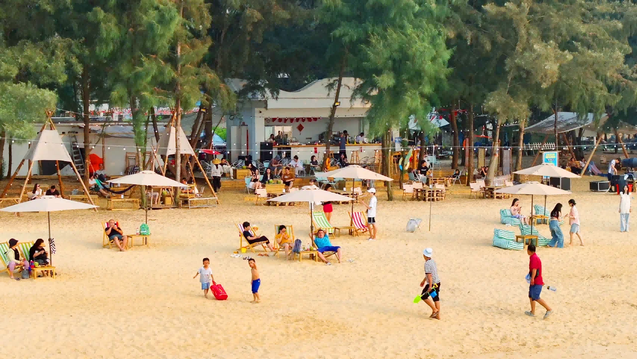 人景两旺 海口清明假期游客同比增长14.3%