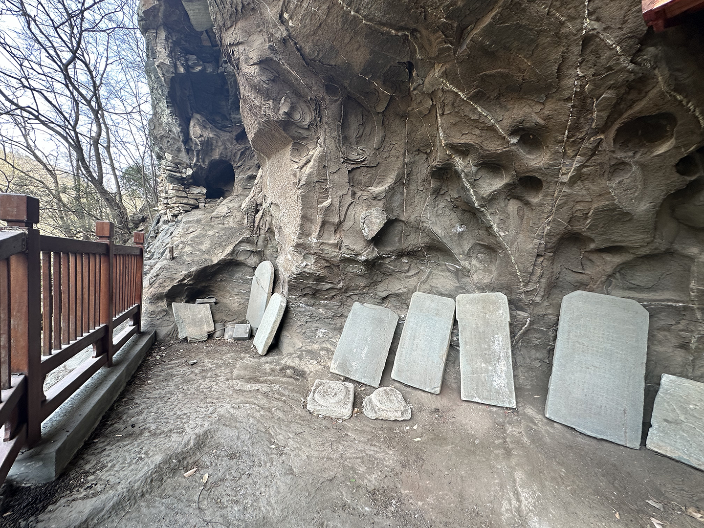 遇见武当|悬挂在万仞绝壁之上的玉虚岩