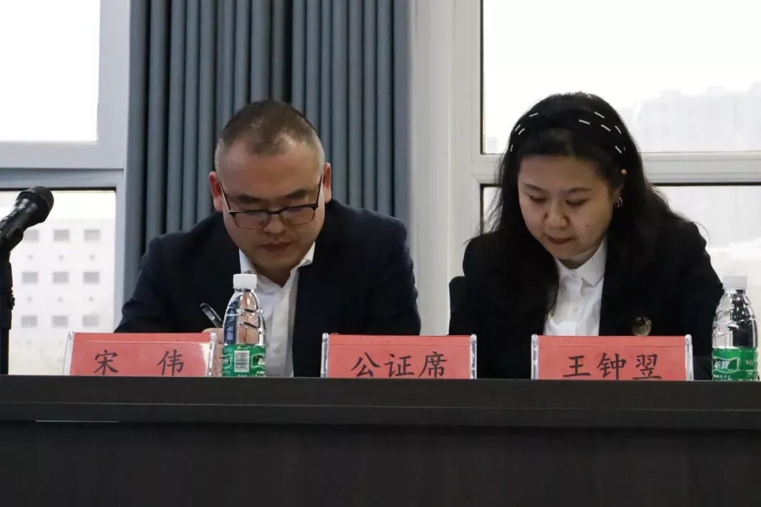 图丨兰州市兰州公证处公证员