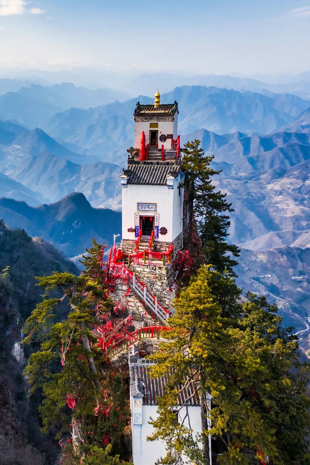 镇安塔云山,秦岭南麓险要之地。图/视觉中国
