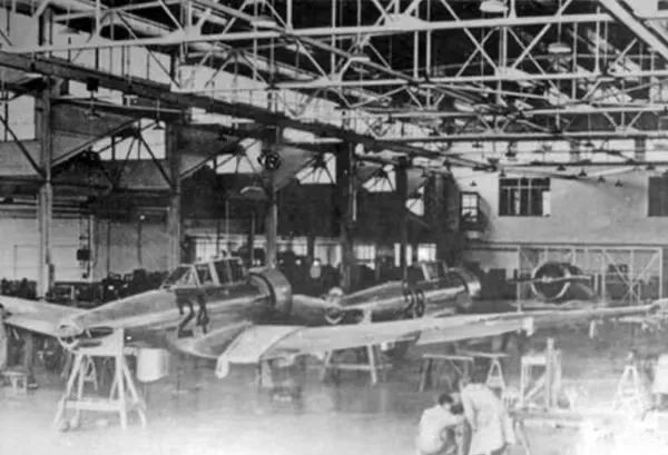 南昌中意飞机修造厂，当时军工制造规模远东第一。