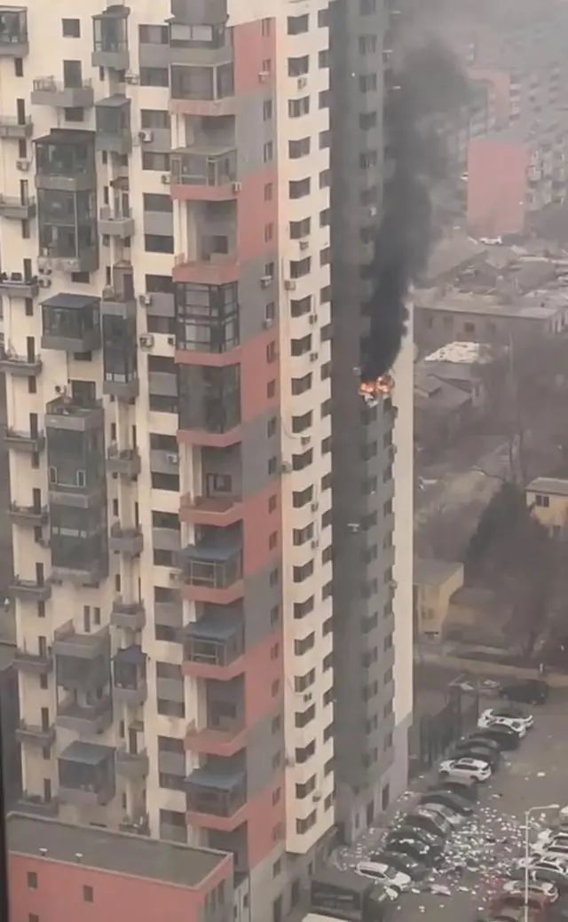 大连八一阳光小区爆炸图片