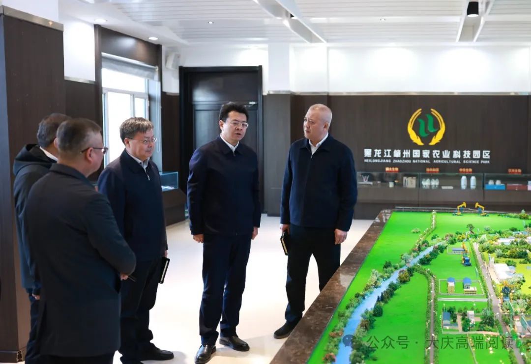 李世峰培育壮大特色产业夯实筑牢安全基础持续增强县域经