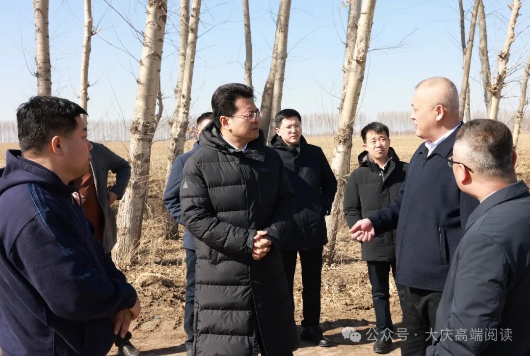 李世峰培育壮大特色产业夯实筑牢安全基础持续增强县域经