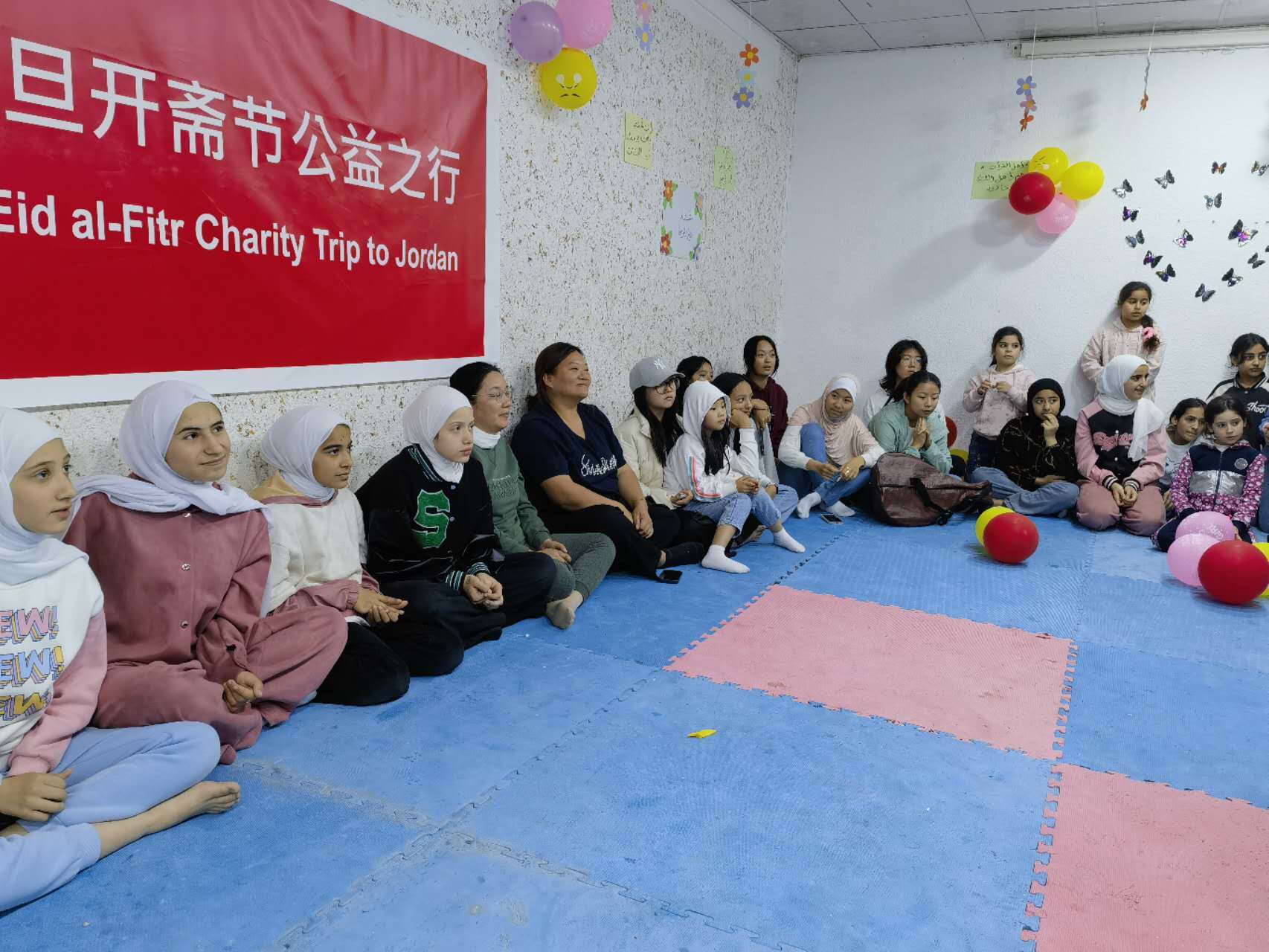 中东难民营里绽放的“沙漠木兰”