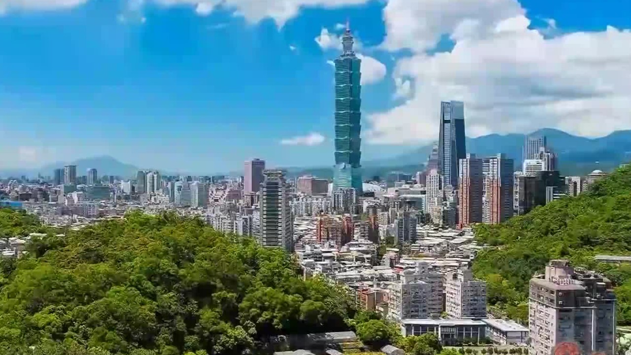 巍然耸立于台北的101大厦，如何应对地震和台风这双重自然力的侵袭？