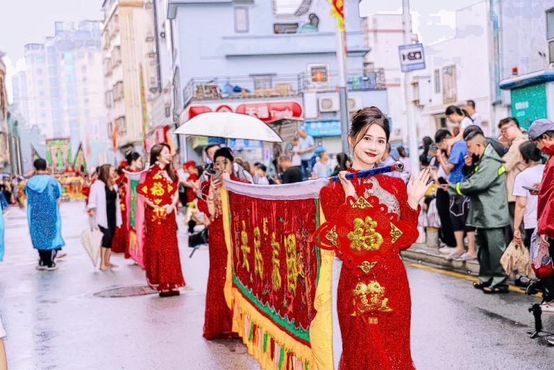 潮人之家·雅姿娘标旗队