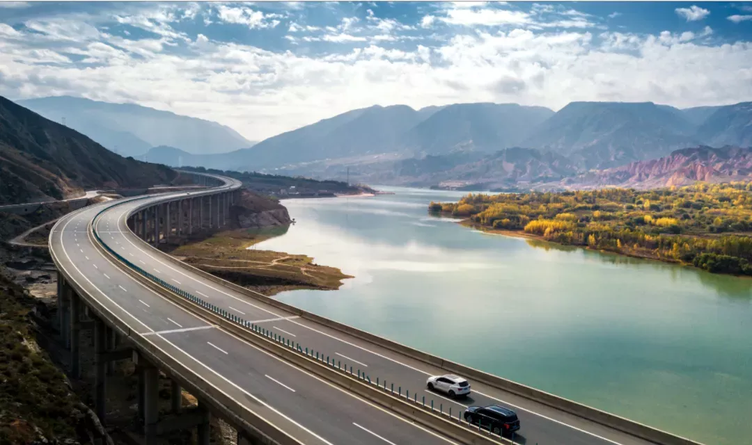 //黄河沿岸美景