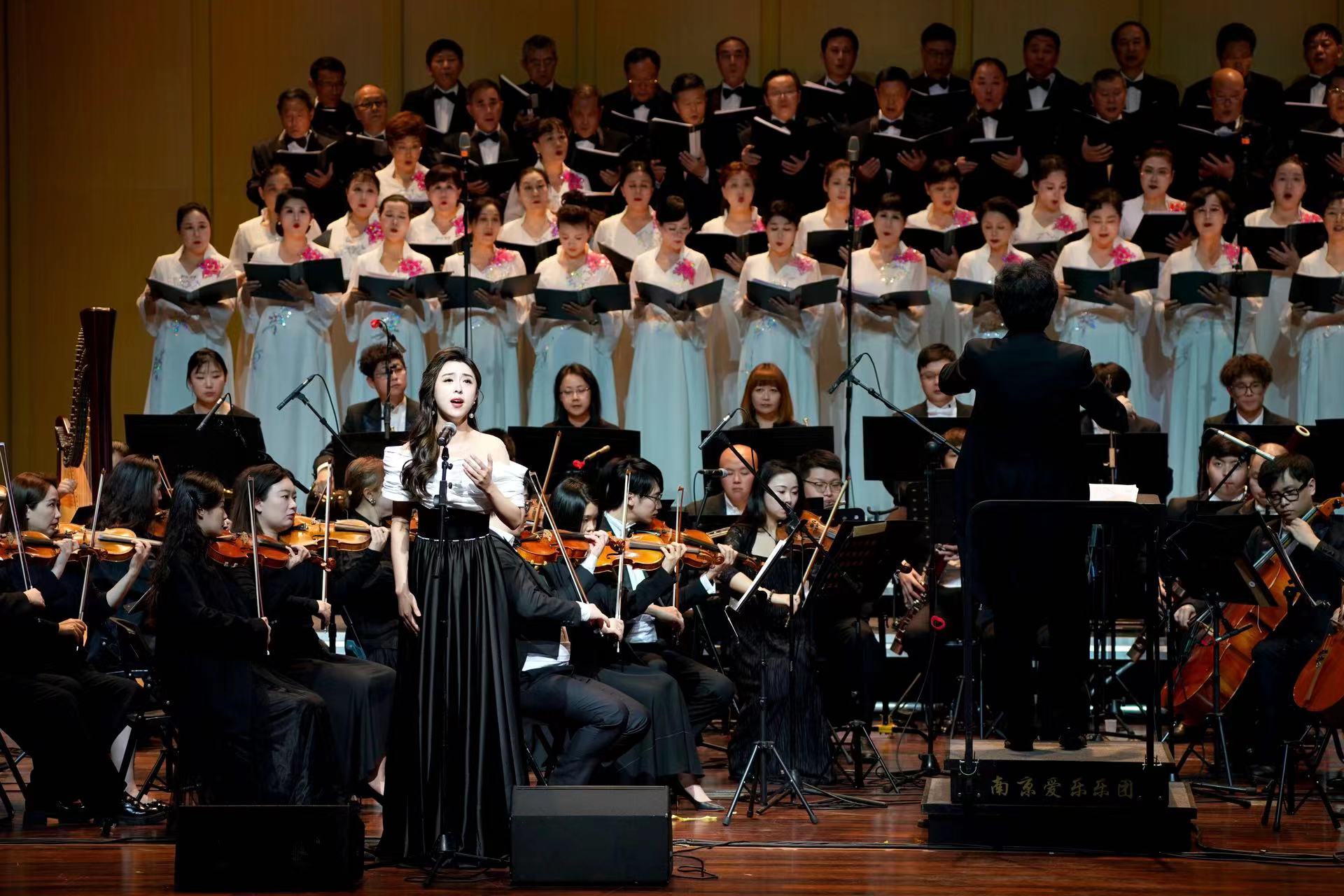 大型舞台交响组歌《和平的祈愿》在南京再次唱响