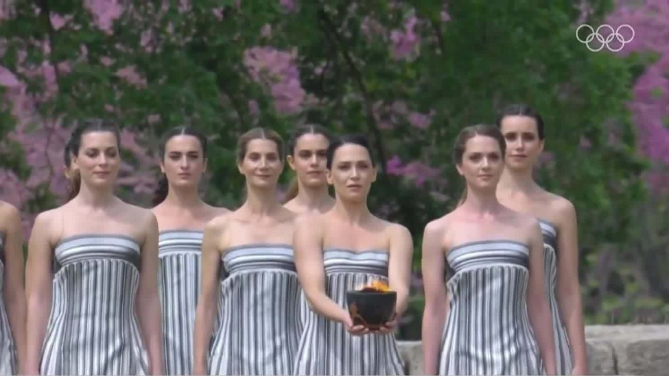 希腊举行巴黎奥运会火种采集仪式