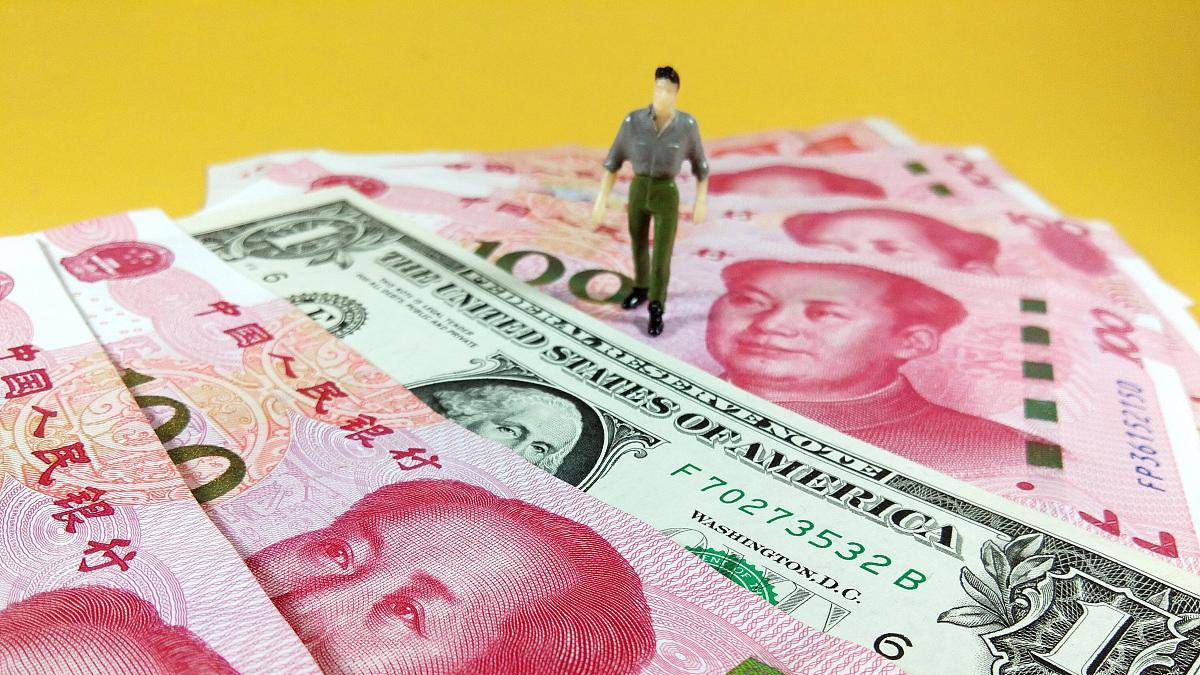 人民币汇率震荡走弱，未来走势如何判断？