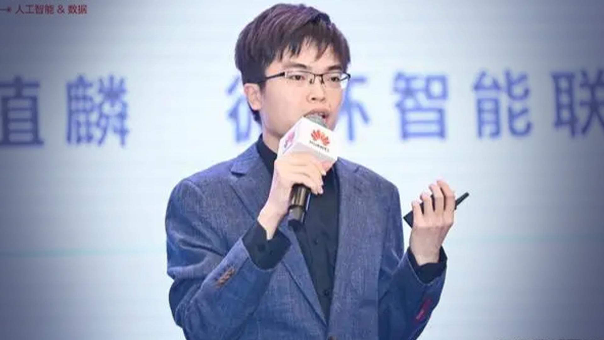 月之暗面创始人杨植麟套现数千万美金？公司回应：消息不实