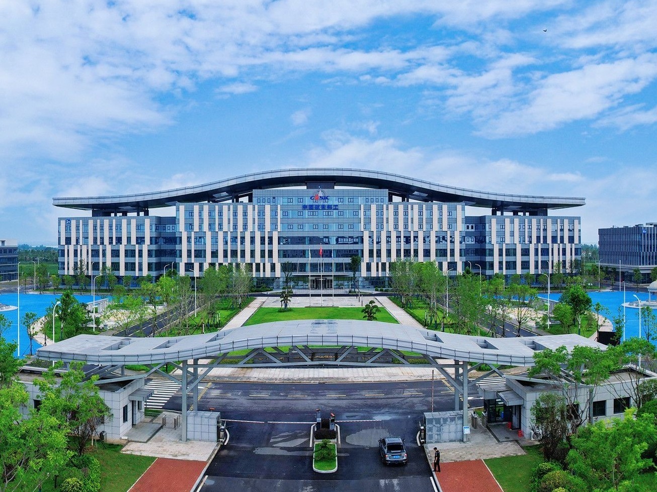 武汉国家航天产业基地卫星产业园。