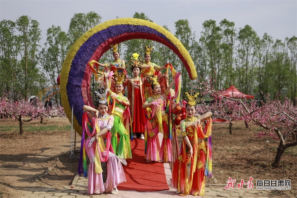 开幕式文艺节目 张百耀 摄