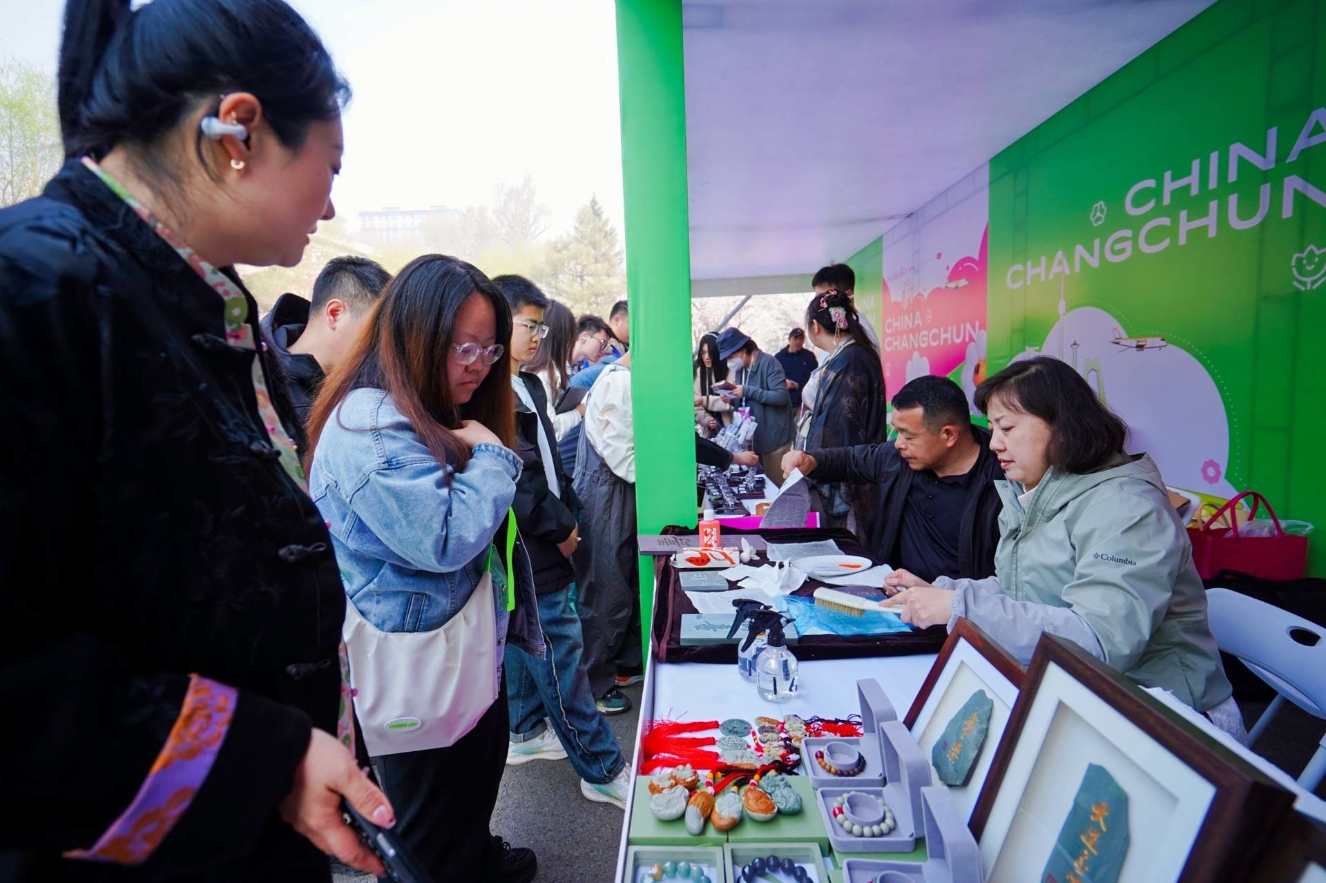 春和景明里的长春 吉大杏花绽放踏青季精彩启幕