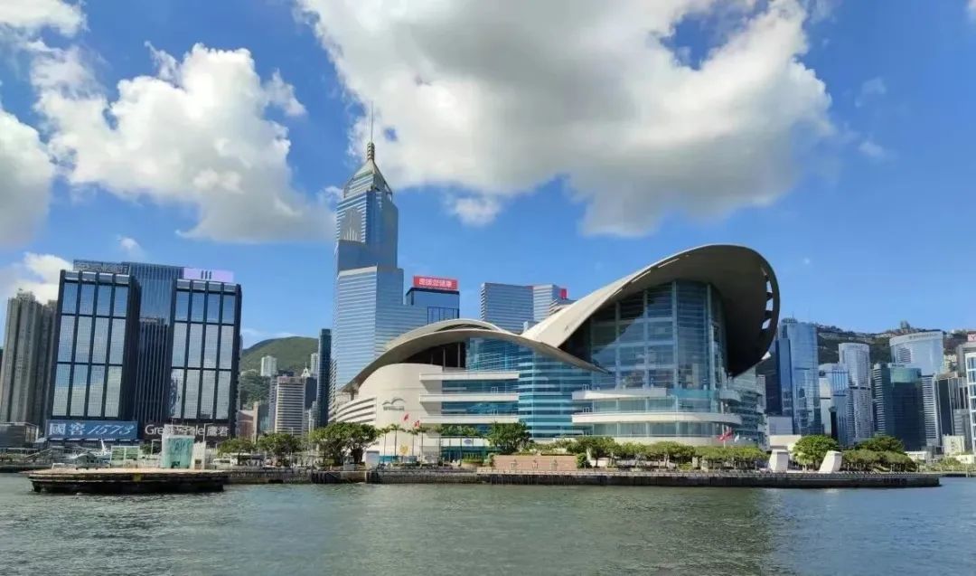 太湖湾63大湾区,无锡,香港双向奔赴!