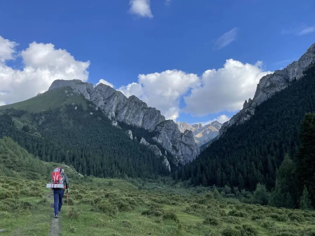 作者闫昆龙的登山之旅