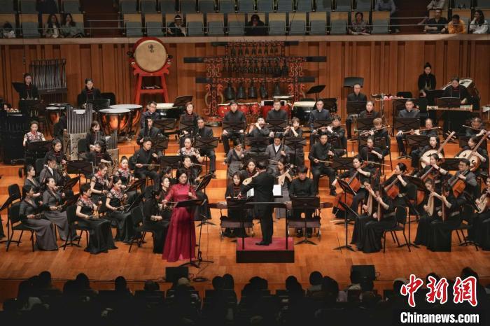大型民族管弦乐《雄安》演出现场。河北省歌舞剧院供图