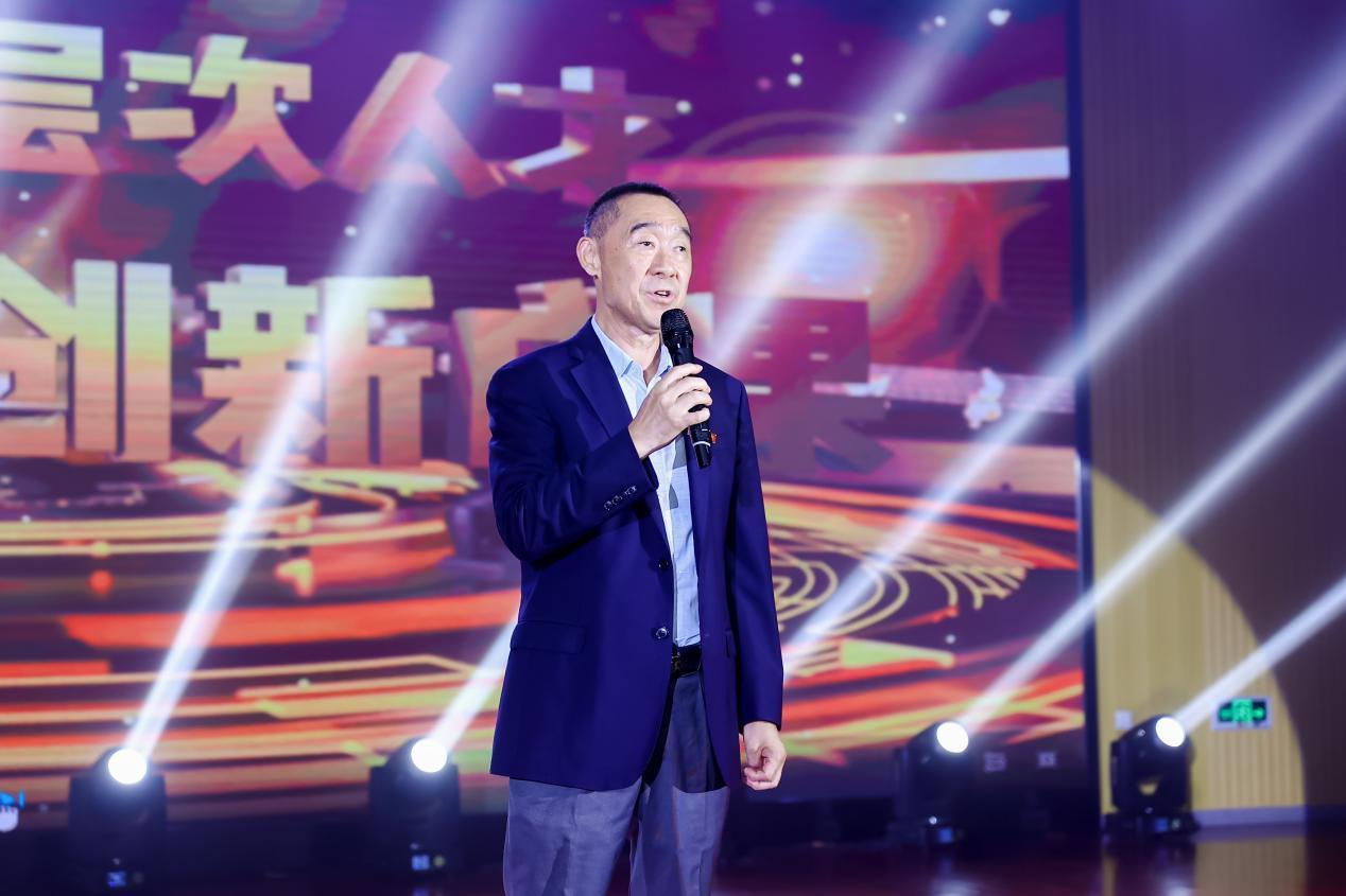 中国当代著名女中音歌唱家马俊萍独唱音乐会圆满成功
