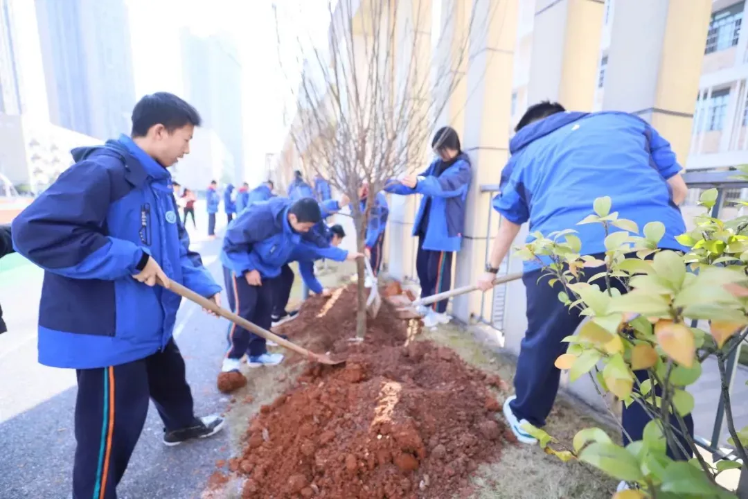 长沙市弘益高级中学在2023年度长沙市民办学校办学情况评估中被评为“优秀”