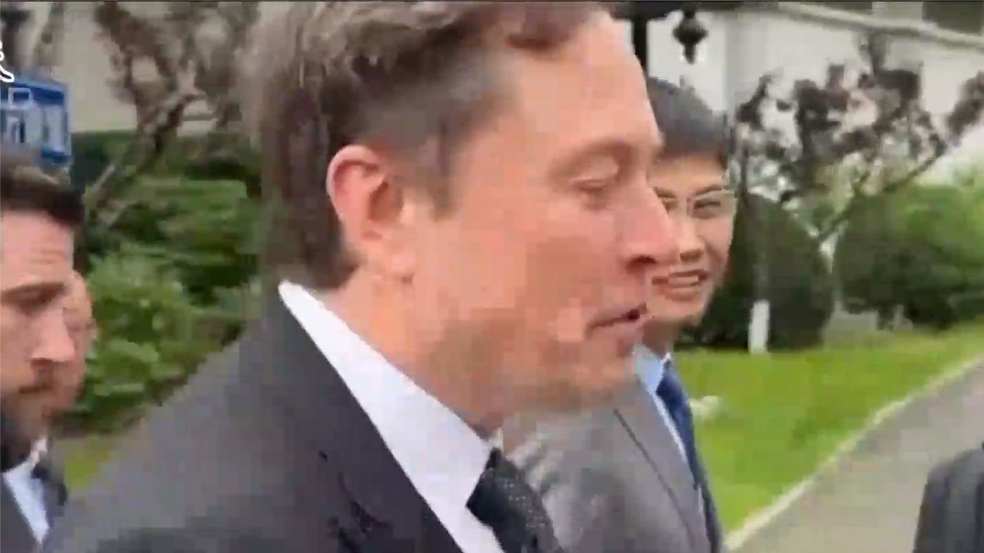 马斯克访问中国，知情人士透露将推动全自动驾驶在中国落地