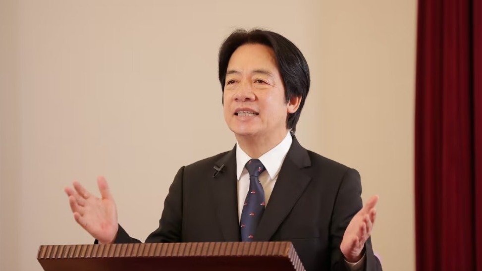 赖清德被爆戴劳力士还扯谎，网友怒批赖皮成性，亏心事太多藏不住