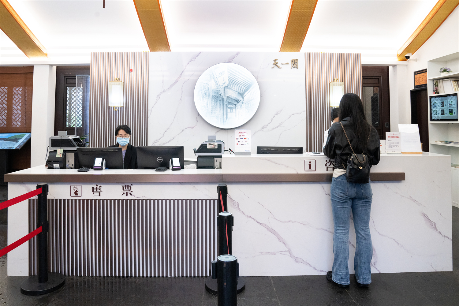 工行宁波市分行持续提升外卡受理环境