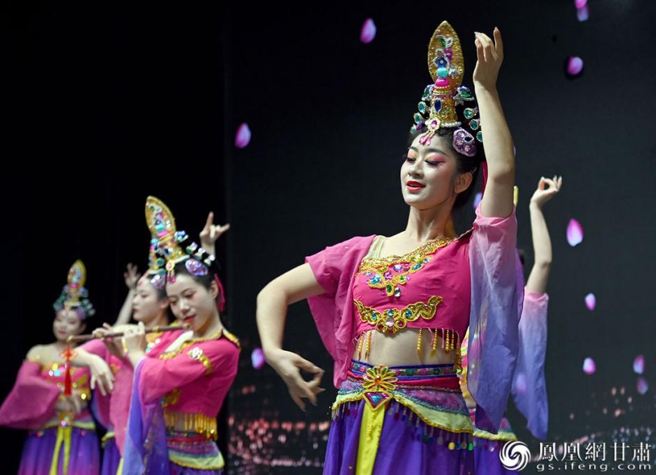 《西凉乐舞》让观众在曼妙舞姿中梦回西凉