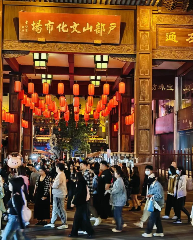 点燃文旅脉动，相约热力云龙