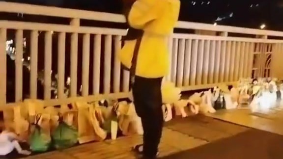 “胖猫”姐姐：未达成和解，51万只是转账记录，还有手机黄金包包