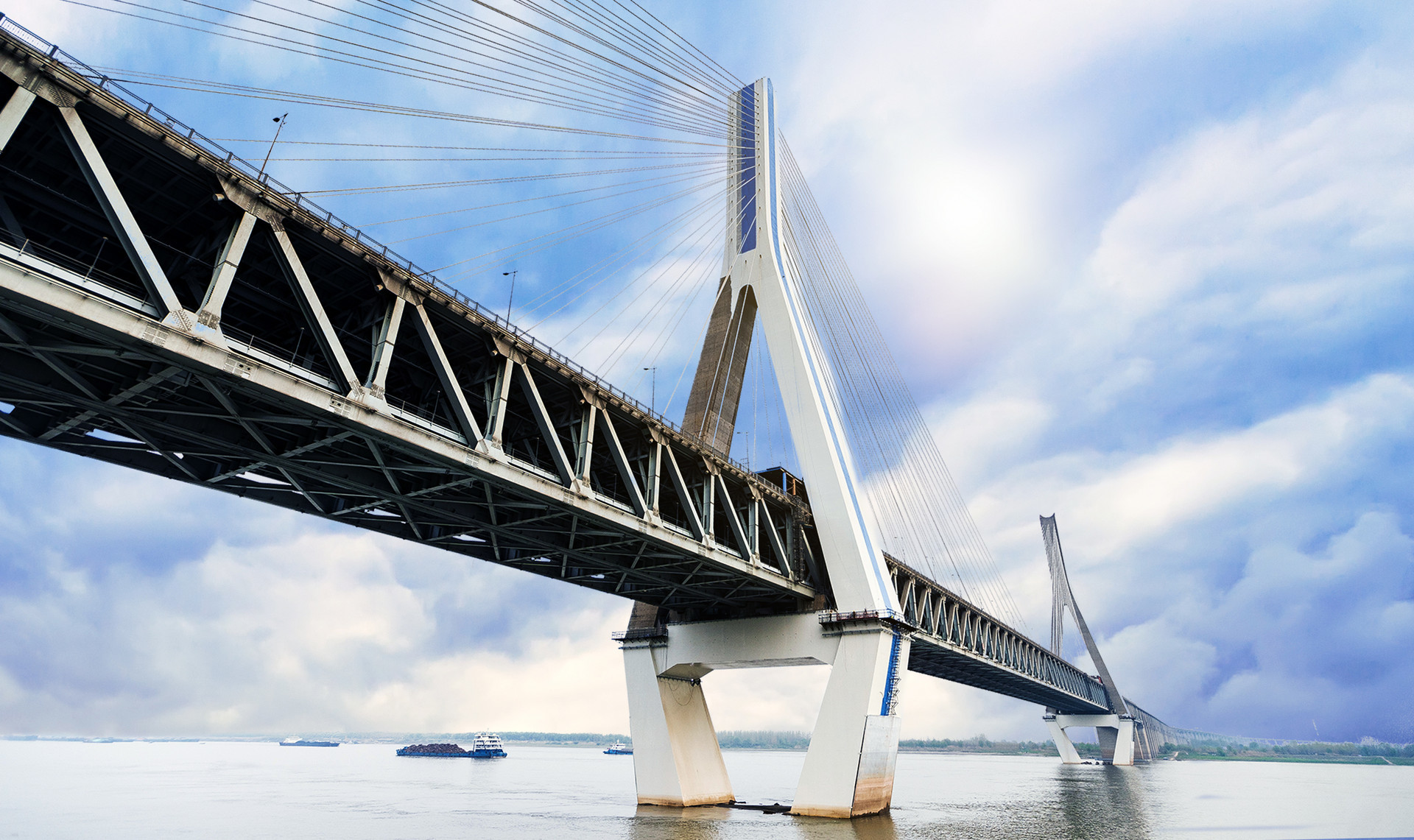全长39.4m 西海岸新区这座桥梁抢修工程主体完工通车