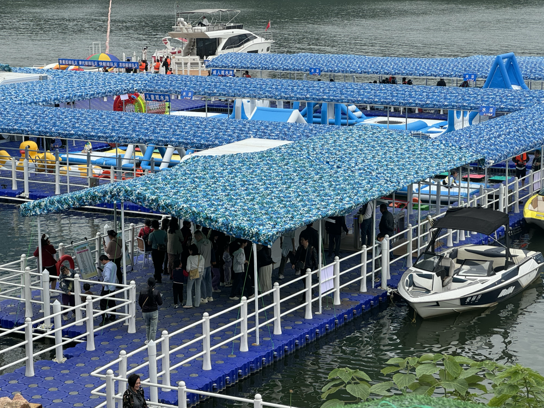游客爆棚！汤池温泉旅游度假区五一假期人气旺盛