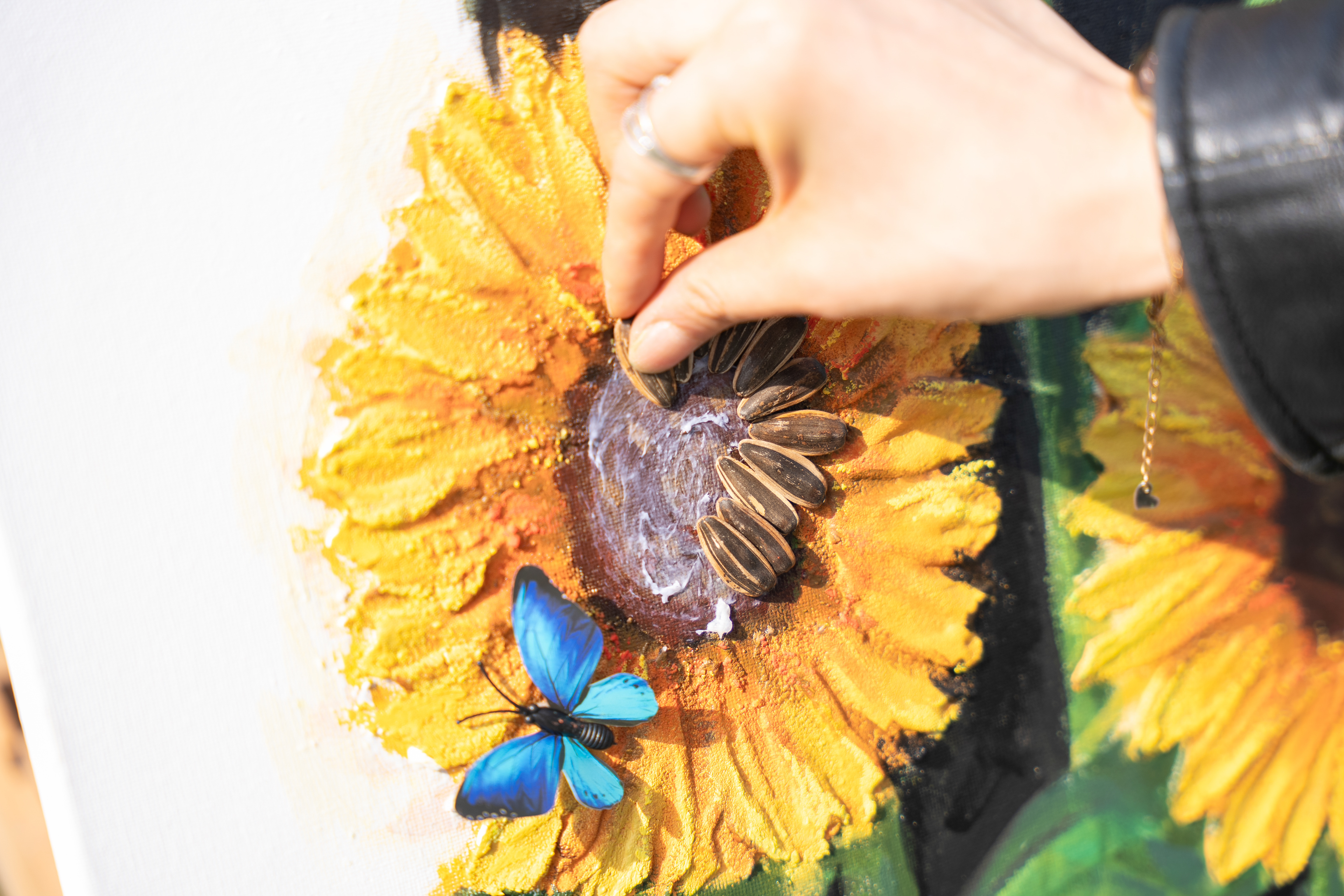 万人空巷！洽洽成功举办合肥首届嗑瓜子但不吃大赛