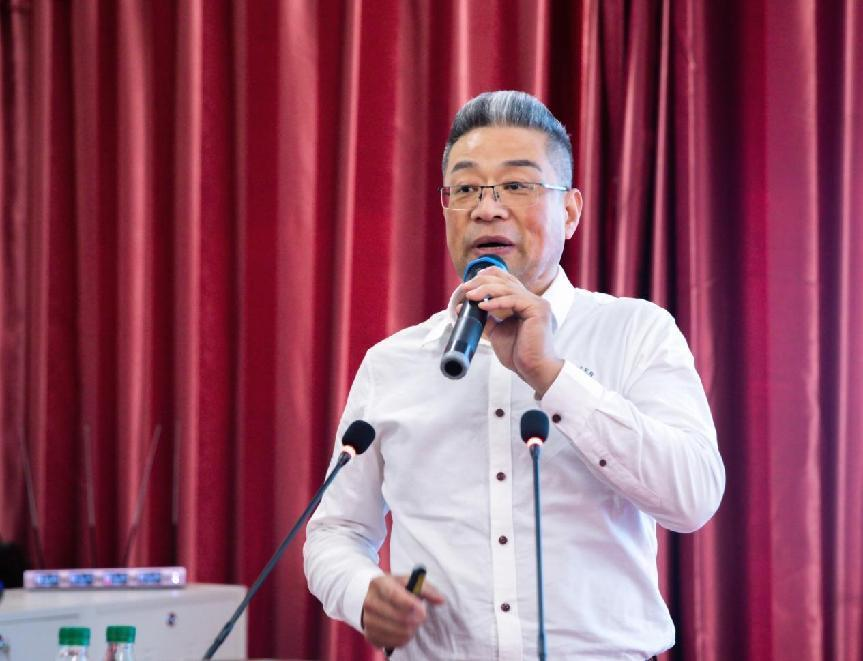 十载爱心接力 情系乡村学子  吉商兄弟联在九台区鸡鸣山中心学校举行捐资助学仪式