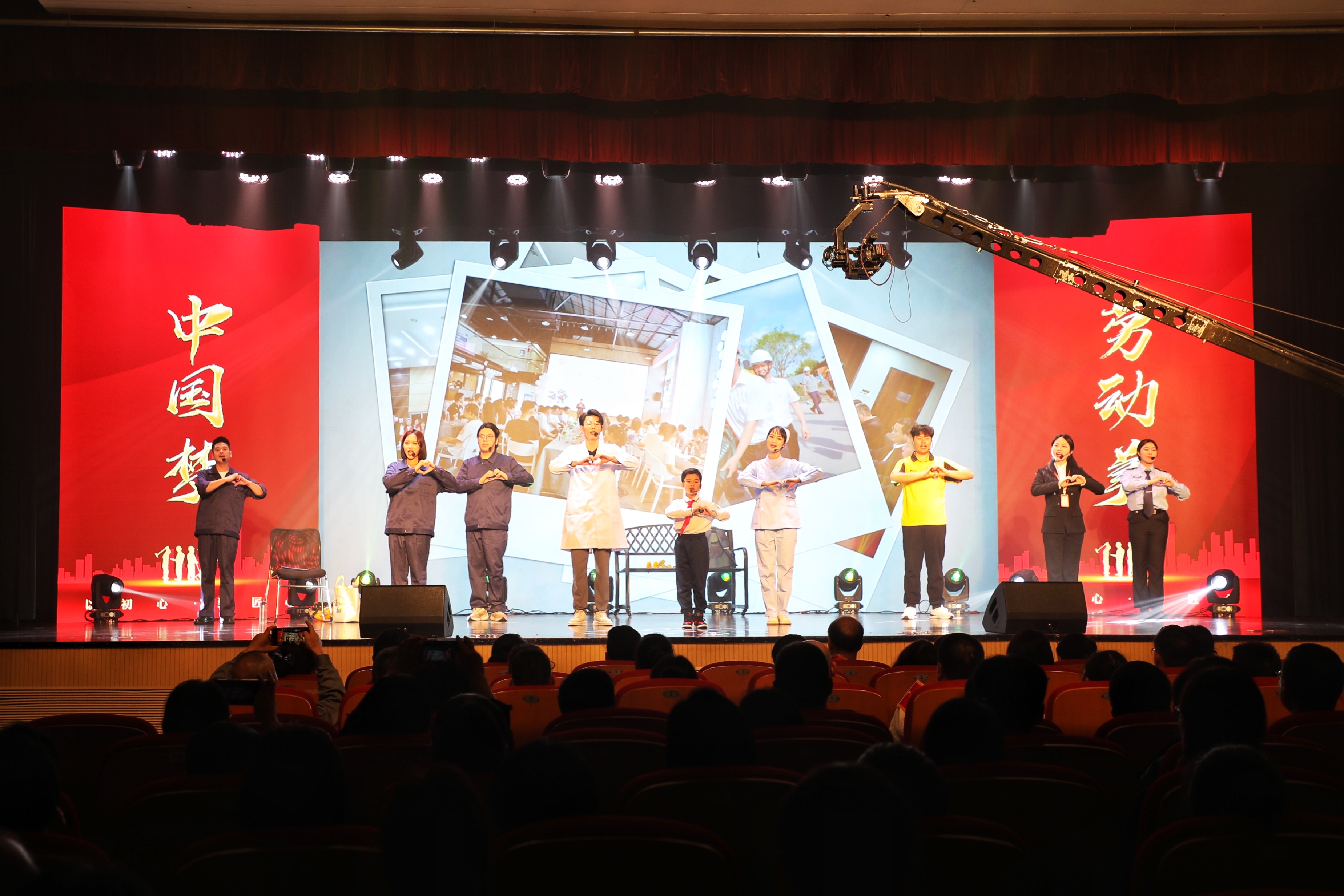 培养高素养职工|江北区表彰105个先进个人及先进集体