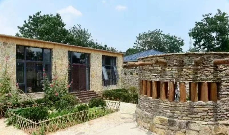 庄科村的一间民宿 （图源 玫瑰之乡公众号）