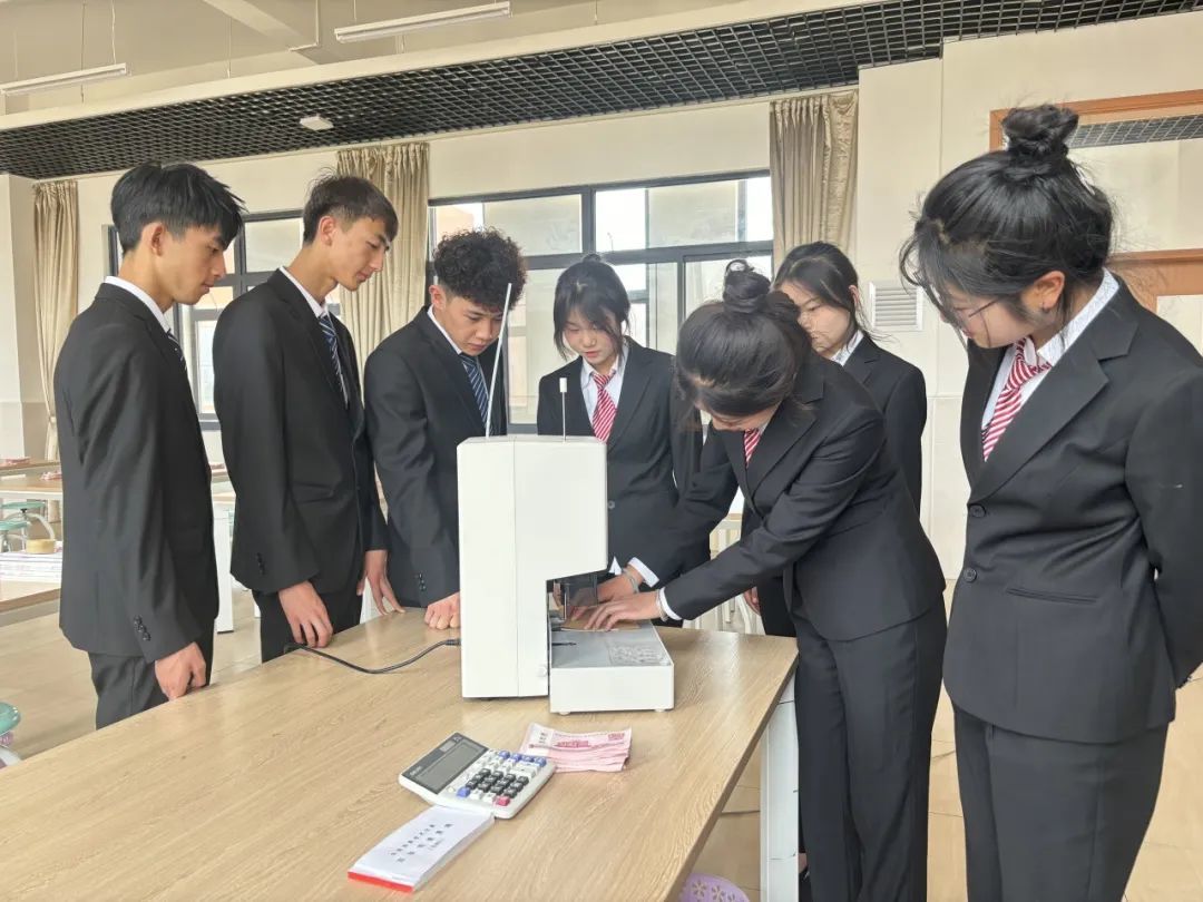 会计凭证装订实操