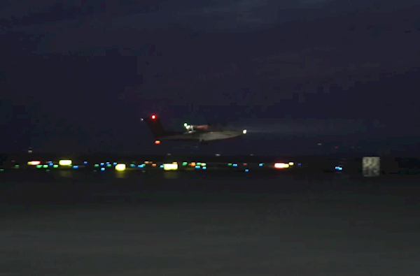 我国纯自研水陆两栖大飞机!AG600完成首次夜航飞行试验