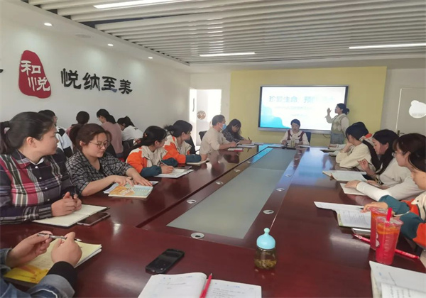 庐江县幼教集团碧桂园幼儿园开展防溺水安全教育宣传系列活动