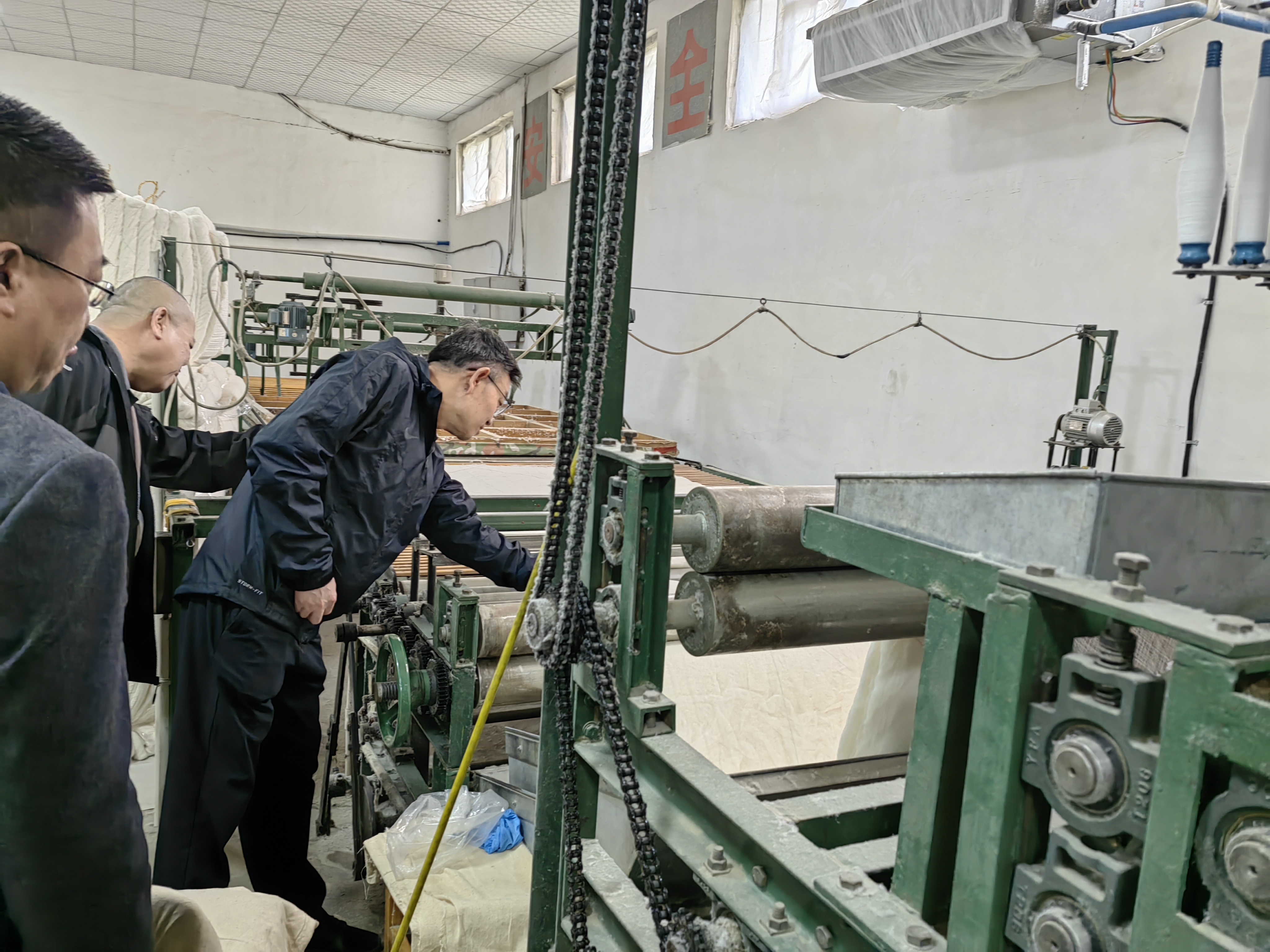 “五一”假期 李书敏检查安全生产慰问值守人员