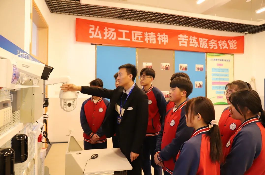 物业监控设备认知实践