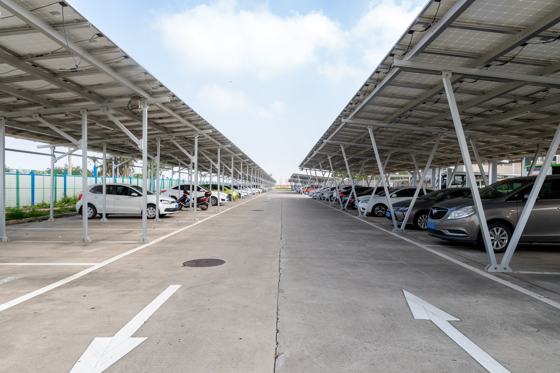 占地面积4000㎡ 城阳区瑞阳路泽城路停车场项目完工