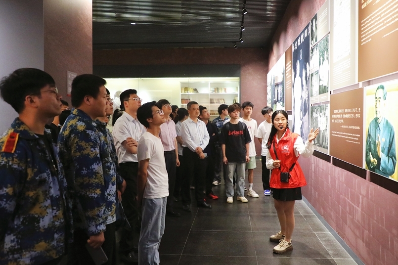 江西科技学院沉浸式“大思政课”讲出青春奋斗的味道