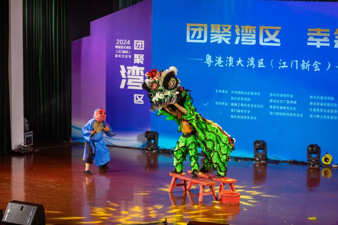 传统艺术《传统狮艺》-香港发强体育总会