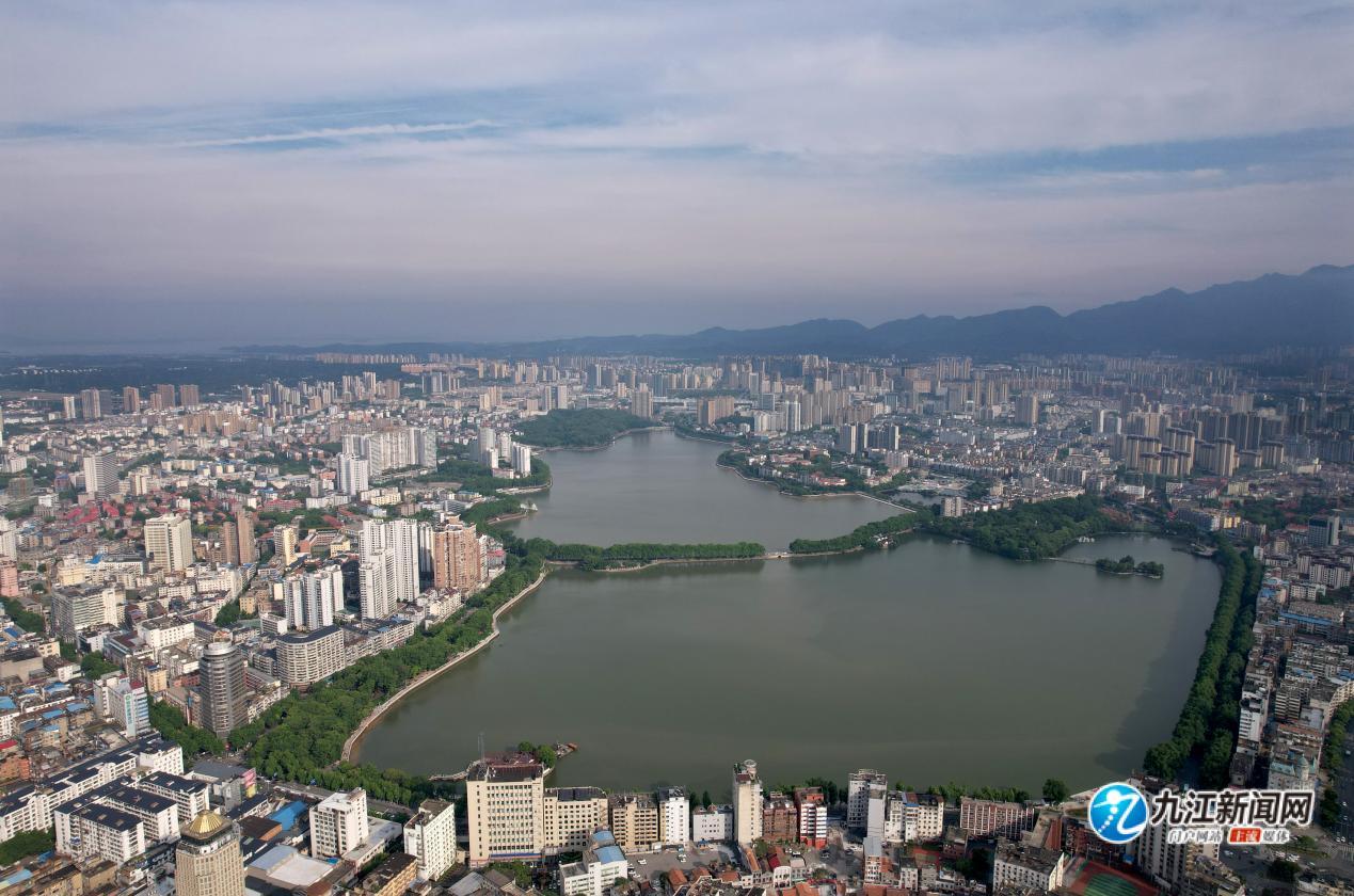 九江:初夏时节"两湖"美如画(图)