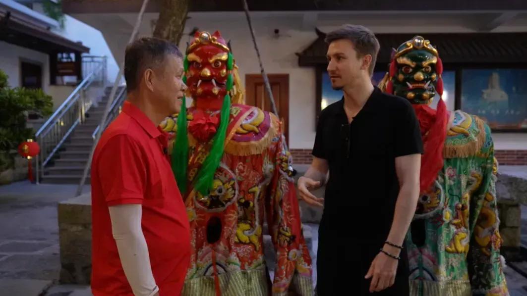 湄洲妈祖祖庙的台湾义工：不要去谈政治，妈祖能把两岸的心拉在一起