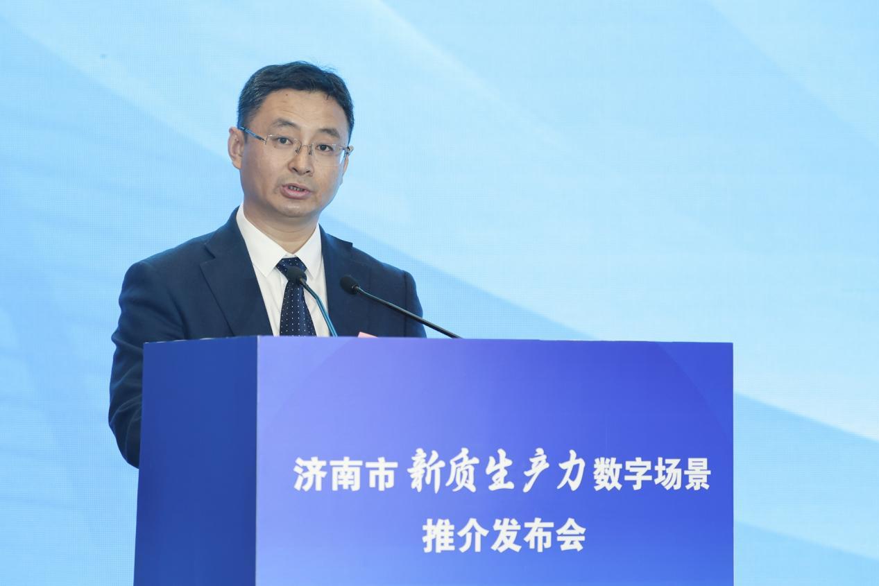济南高新区管委会副主任陈安彪致辞
