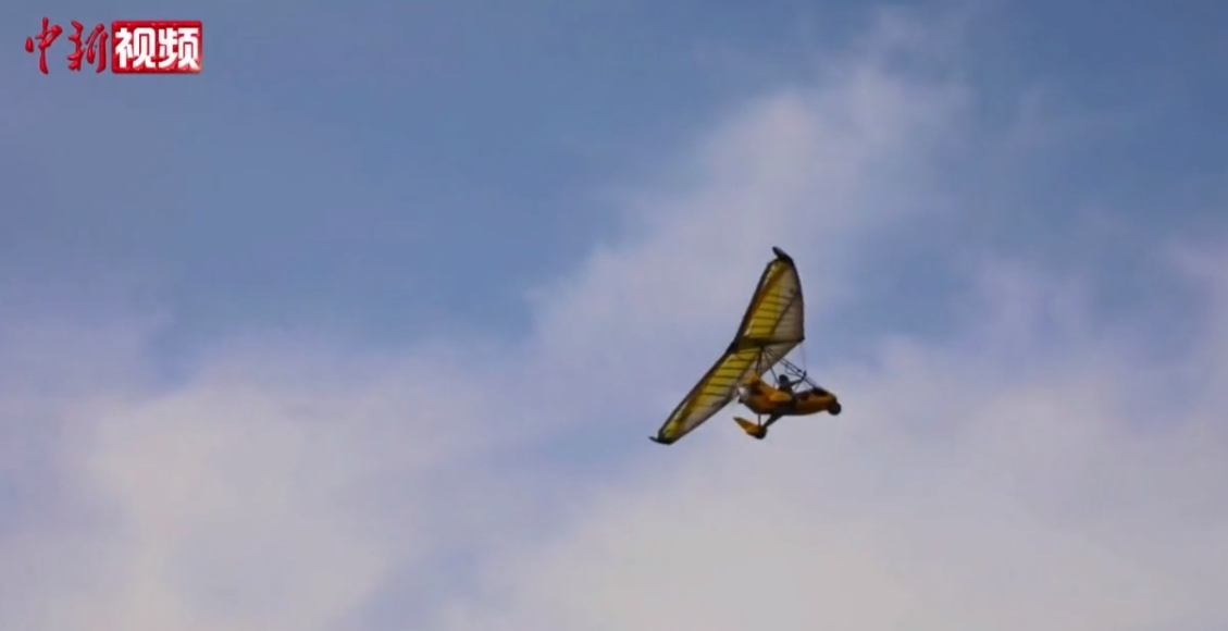 河北衡水:“五一”假期低空飞行体验引客来