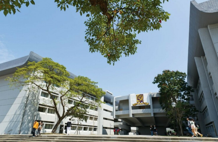 香港中文大学：2024预计招生400人 提前批次 分数优先 择优录取