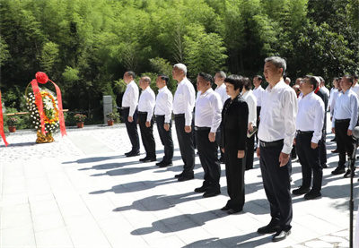 2024年5月14日上午，神山村“革命烈士纪念碑”落成仪式举行。本报记者 孙金行摄/光明图片